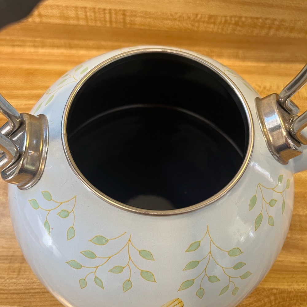 Lenox White Tea Kettle with Butterfly and Leaf Design - Picture 4 of 6